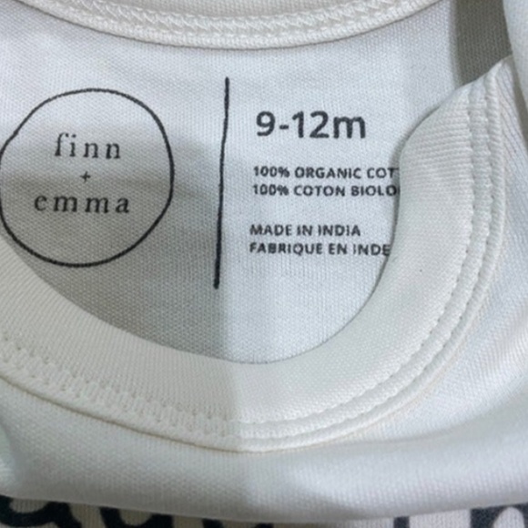 9-12m NWT Finn + Emma Organic onesie - Picture 3 of 3